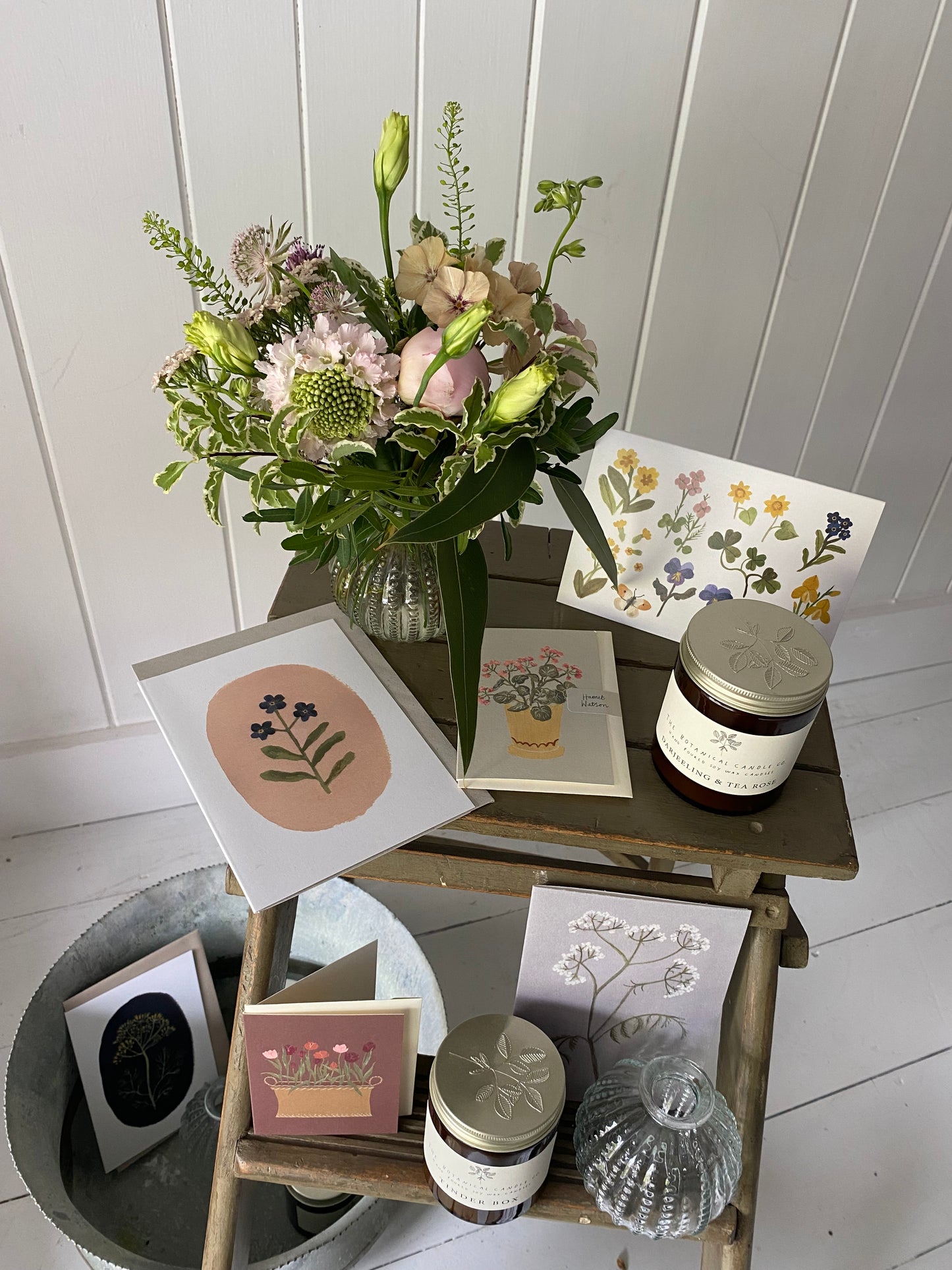 Our Bespoke ‘pick your own’ Candle Gift Box