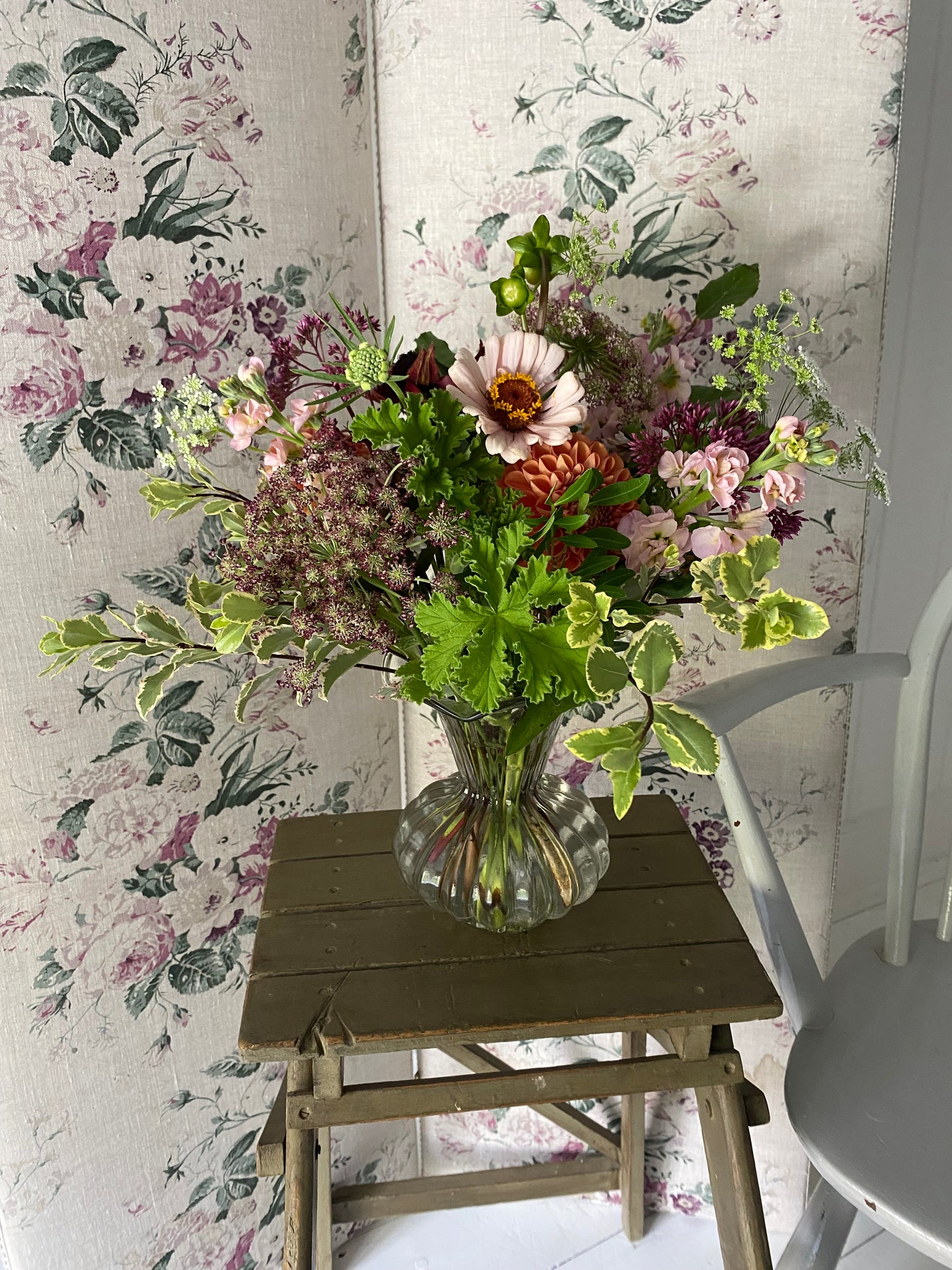Ruffled Glass Vase - including a posy of flowers