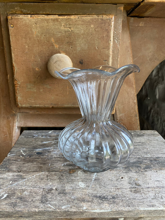 Ruffled Glass Vase - including a posy of flowers