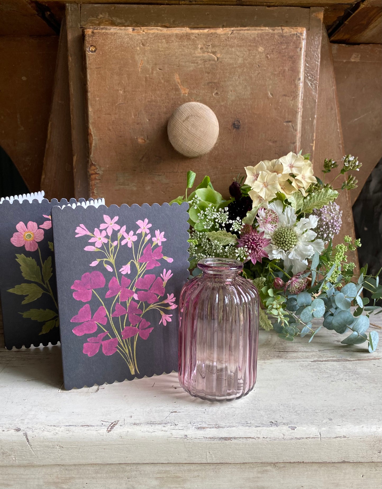 A Pretty Flower Card & a posy of seasonal flowers