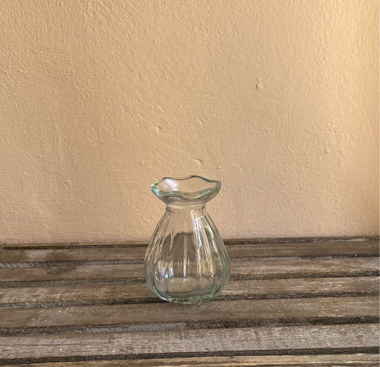Clear Posy Bud Vase (approx 8.5cm) including posy of flowers